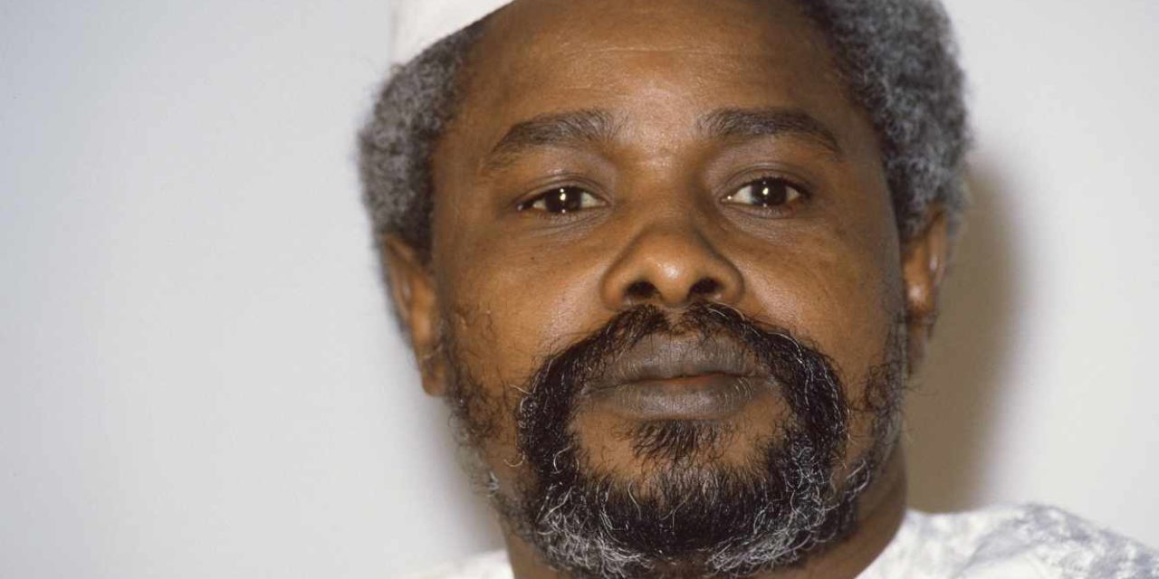 Hussein Habré: la mort d’un résistant sacrifié par ses pairs.Président du Tchad de 1982 à 1990.Avec la complicité de la France, il perd le pouvoir en 1990au profit de Idriss DEBY.