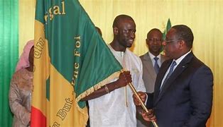 Cameroun 2022-Remise du drapeau national aux Lions du football,par le Président de la République du Sénégal,Macky SALL