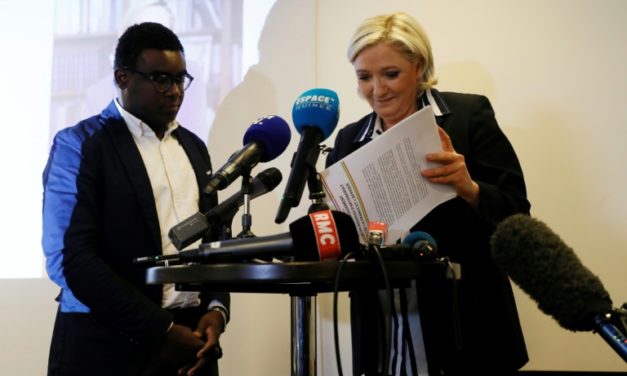 Marine Le Pen veut un siège à l’ONU pour le Sénégal, « pays sage et respecté de la grande Afrique »